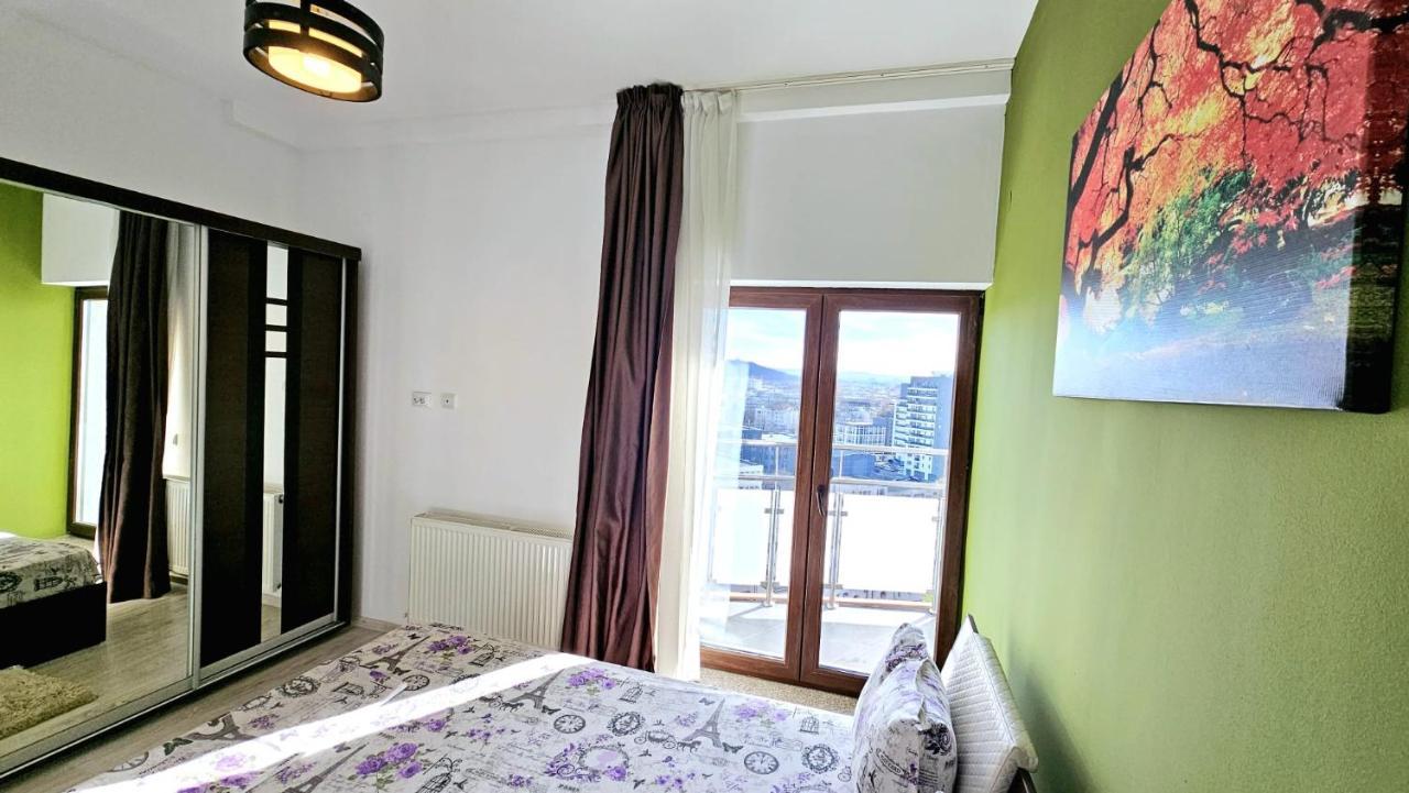 Cityscape Apartment Near Palas Mall Iasi Bagian luar foto