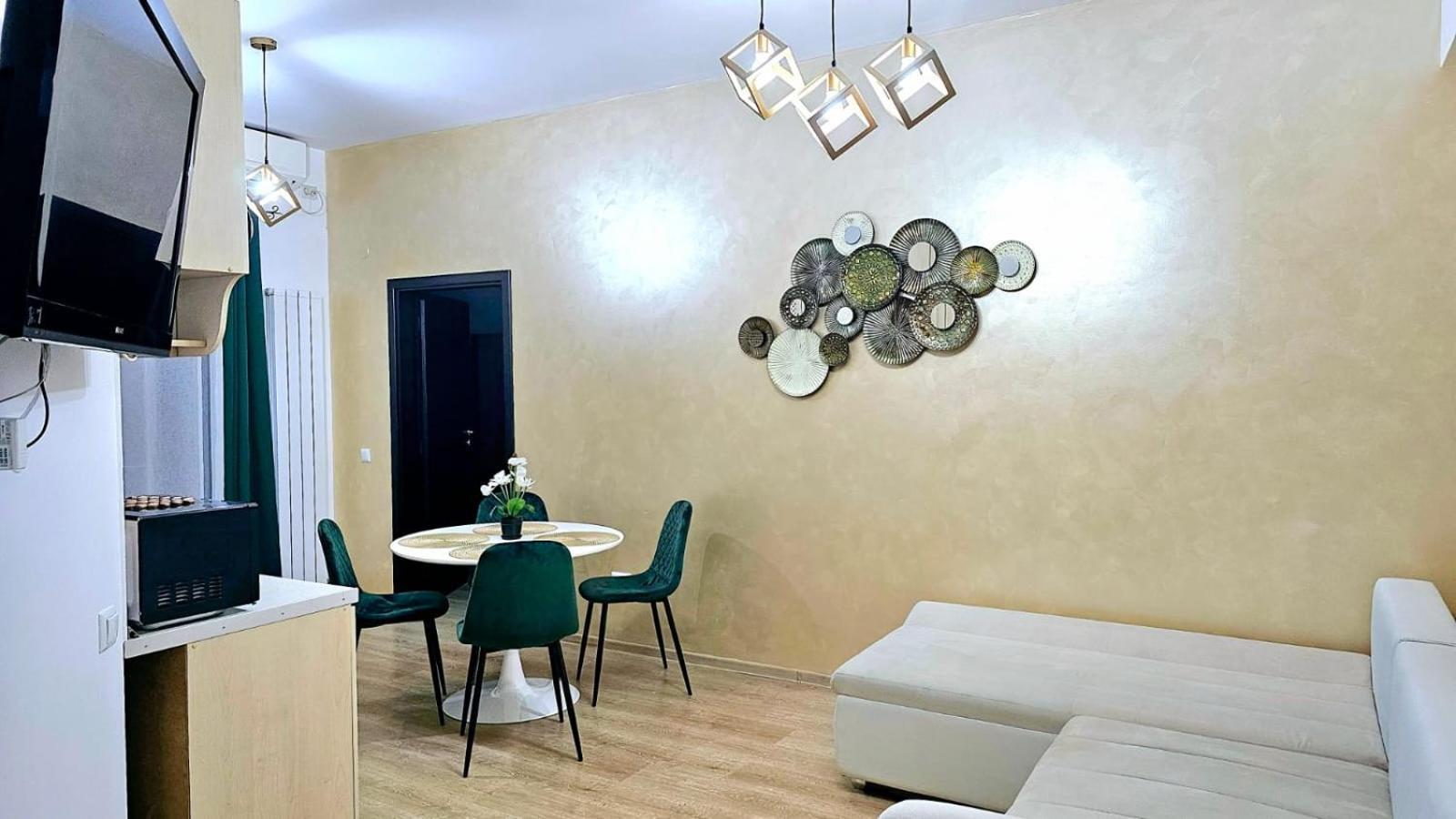 Cityscape Apartment Near Palas Mall Iasi Bagian luar foto